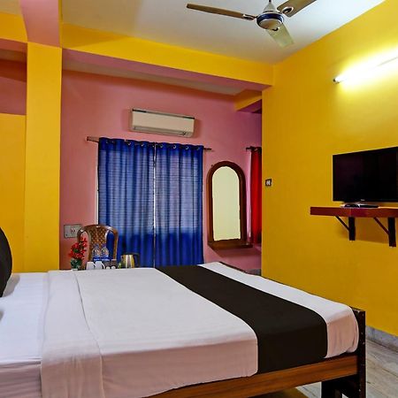 Hotel O Red Rose Near Noapara Metro Station Calcutta  Esterno foto