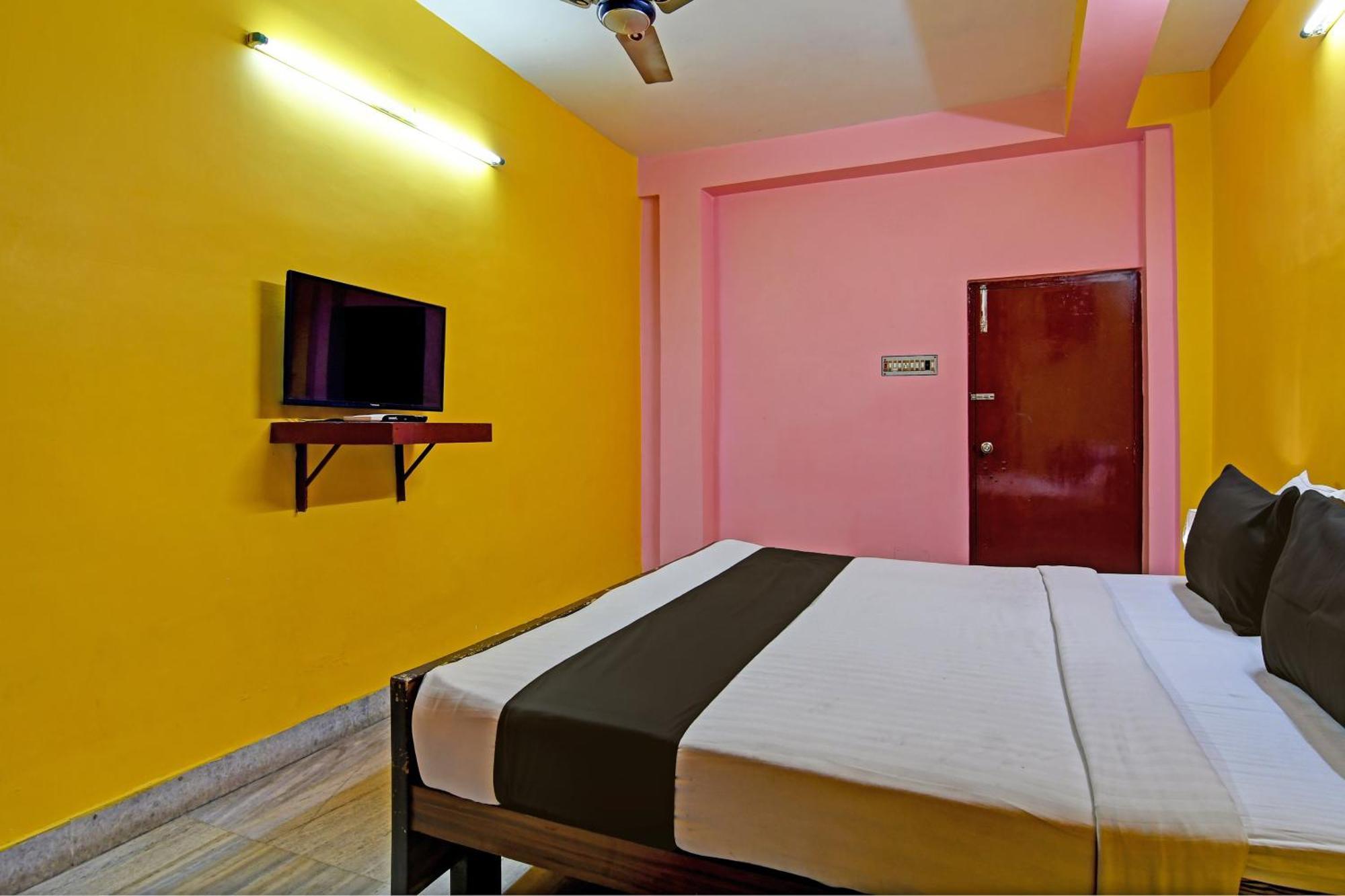 Hotel O Red Rose Near Noapara Metro Station Calcutta  Esterno foto