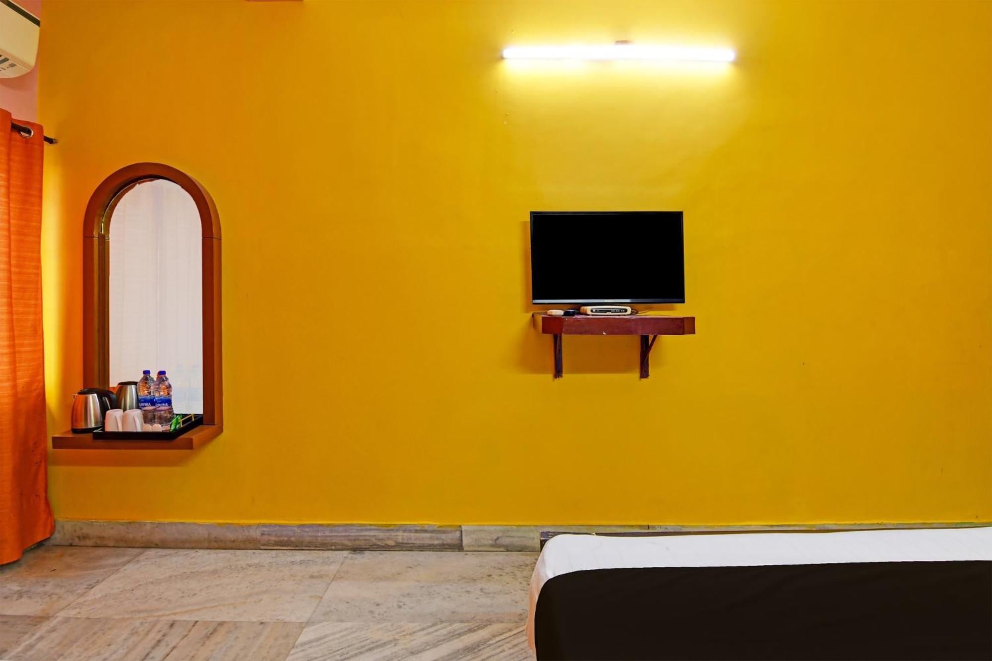 Hotel O Red Rose Near Noapara Metro Station Calcutta  Esterno foto