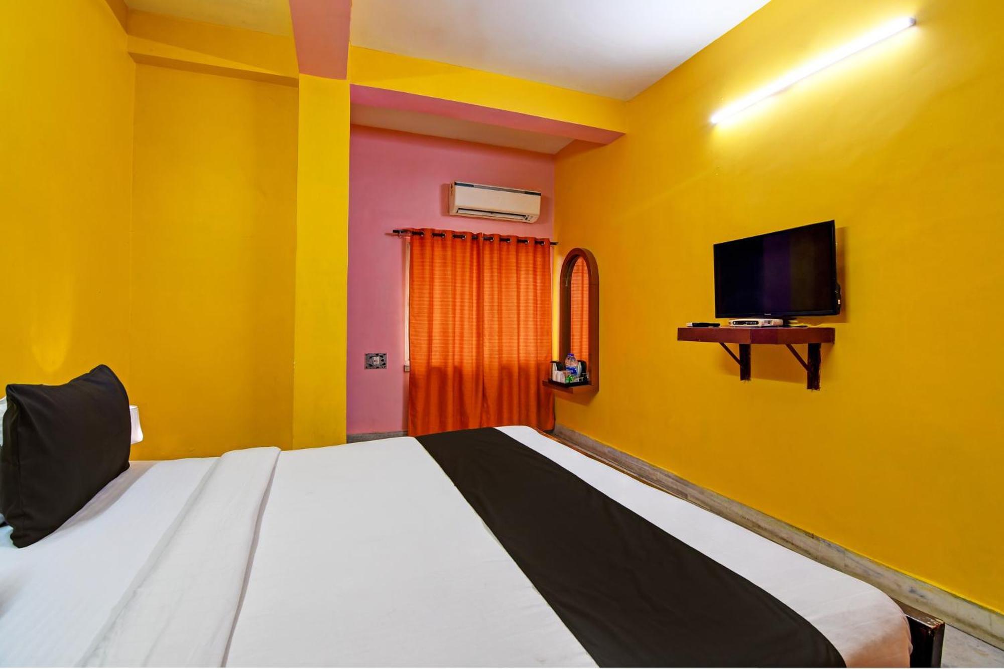 Hotel O Red Rose Near Noapara Metro Station Calcutta  Esterno foto